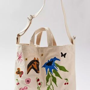 Jessica Williams * Baggu Embroidered Duck Bag